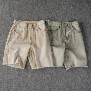 Men's Frayed Hem Denim Shorts - Heavy Wash Bermuda